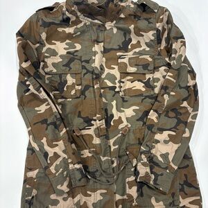 Love Tree Camouflage Zip-Up Jacket SZ Large